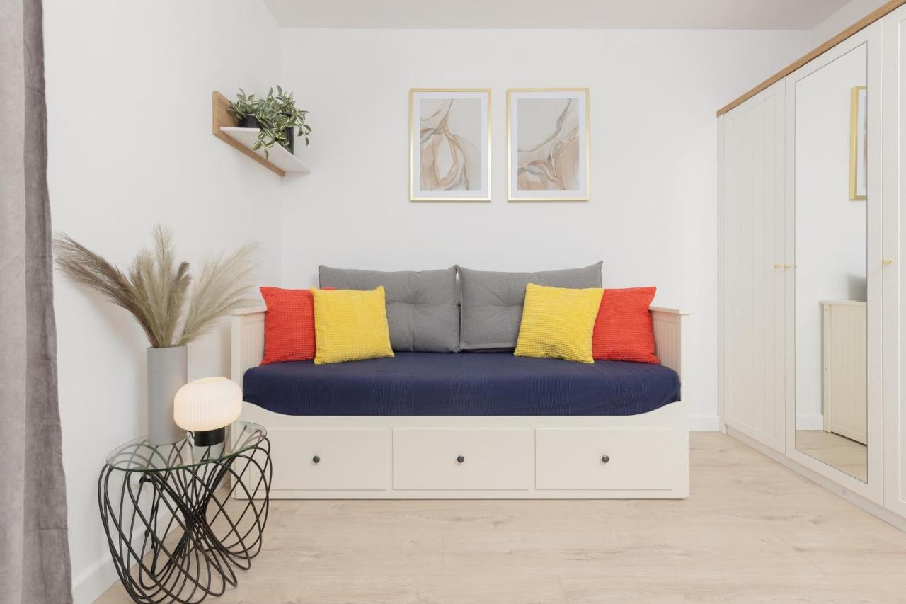 Warsaw Piaseczno Peaceful Apartment Cichej Laki By Noclegi Renters Exterior photo