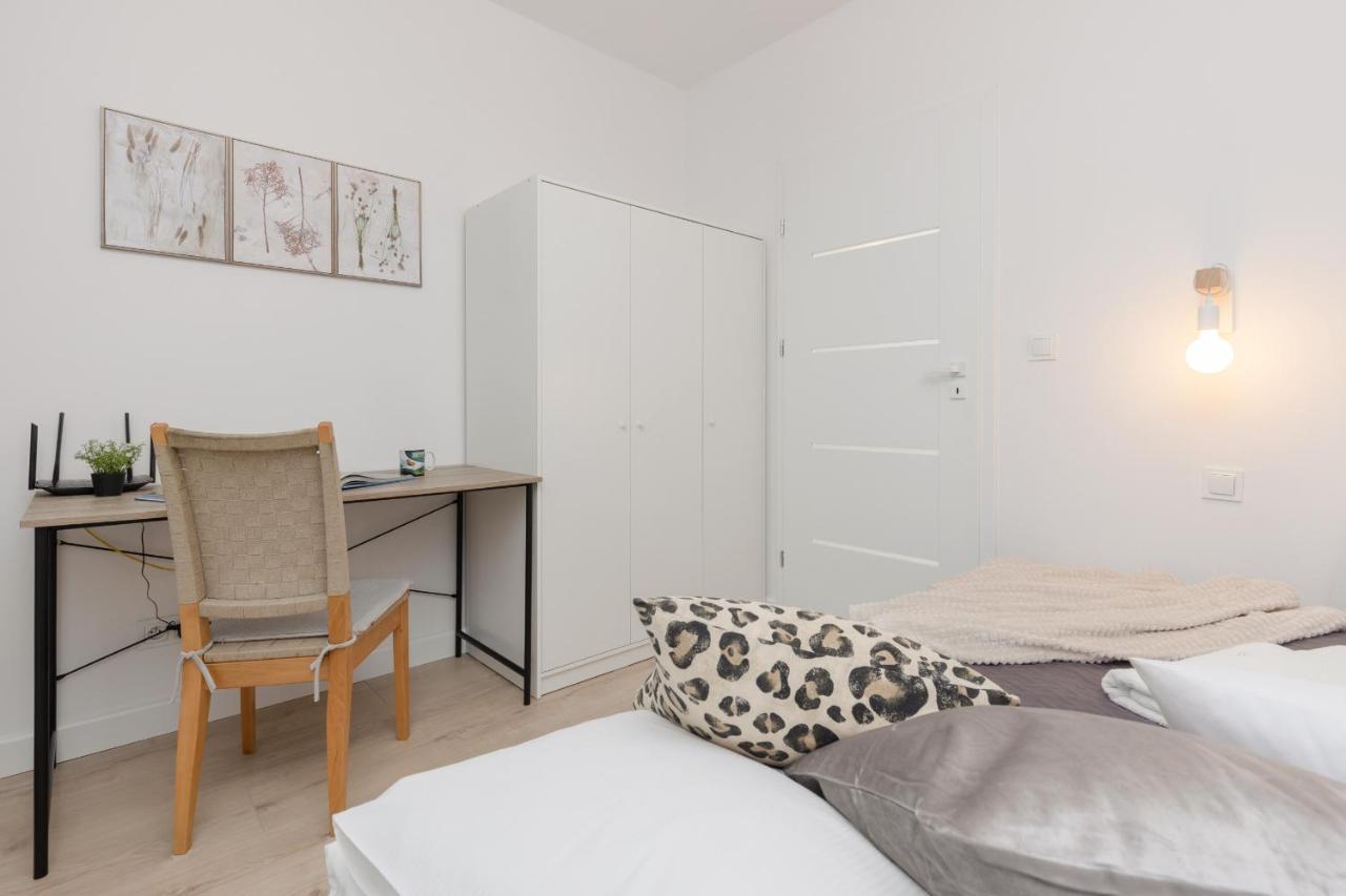 Warsaw Piaseczno Peaceful Apartment Cichej Laki By Noclegi Renters Exterior photo